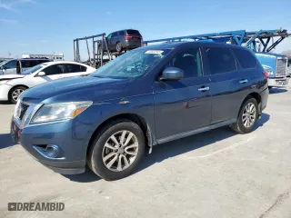 2014 Nissan Pathfinder SV with VIN 5N1AR2MN3EC720437, listed as a Copart auction lot 45662585 with 147,100 mi miles and Clean Title. Bid and sale history available at carsss.com. Image 1.