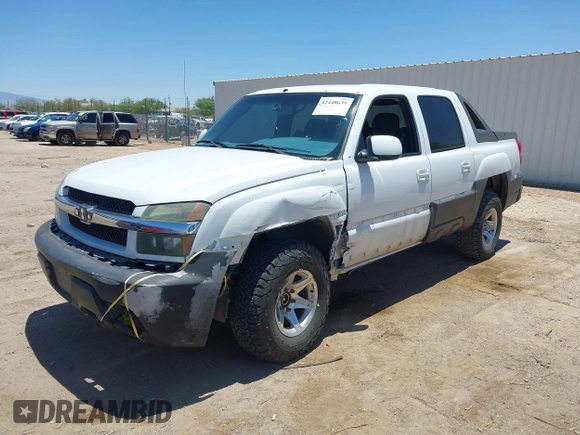 2003 Chevrolet Avalanche with VIN 3GNEC13T63G280667, listed as a IAAI auction lot 42448639 with 243,514 mi miles and . Bid and sale history available at DreamBid. Image 2.