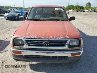 1995 Toyota Tacoma with VIN 4TAUN53B0SZ061887, listed as a Copart auction lot 57708685 with 281,658 mi miles and Clean title. Bid and sale history available at DreamBid. Image 5.