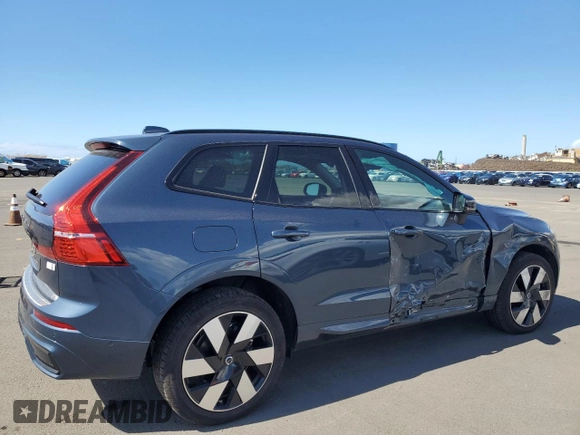 2024 Volvo XC60 Recharge Plug-In Hybrid Plus Dark Theme with VIN YV4H60DL7R1890796, listed as a Copart auction lot 89396905 with 1,157 mi miles and Salvage Title. Bid and sale history available at carsss.com. Image 3.