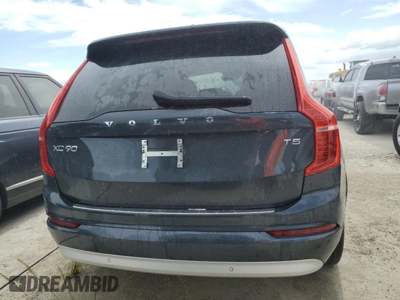 2022 Volvo XC90 Momentum with VIN YV4102CK3N1866321, listed as a Copart auction lot 75174454 with 11,465 mi miles and Non Repairable. Bid and sale history available at DreamBid. Image 6.