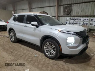 2023 Mitsubishi Outlander ES z VIN JA4J3TA82PZ009848, wystawiony jako Copart lot #82392604 z przebiegiem 52 123 mil mil oraz Szkoda całkowita • Salvage title. Historia ofert i sprzedaży dostępna na DreamBid. Obrazek 4.