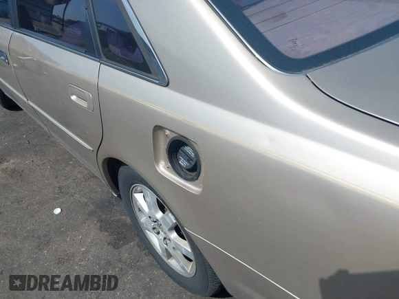 2000 Toyota Avalon XL с VIN 4T1BF28B6YU057764, выставлен на аукционе IAAI как лот 42290639 с пробегом 256 310 миль миль и . История ставок и продаж доступна на DreamBid. Изображение 6.