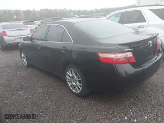 2007 Toyota Camry CE with VIN JTNBE46K573000686, listed as a IAAI auction lot 41971943 with 302,136 mi miles. Bid and sale history available at carsss.com. Image 3.