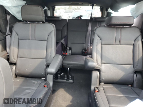 2022 Chevrolet Tahoe RST z VIN 1GNSCRKD2NR169077, wystawiony jako Copart lot #44983695 z przebiegiem 24 649 mil mil oraz Szkoda całkowita • Salvage title. Historia ofert i sprzedaży dostępna na DreamBid. Obrazek 10.