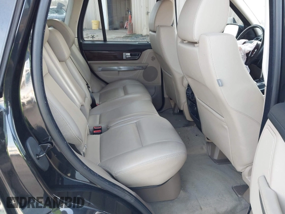 2011 Land Rover Range Rover Sport HSE с VIN SALSF2D48BA710513, выставлен на аукционе IAAI как лот 41506808 с пробегом 75 888 миль миль и . История ставок и продаж доступна на DreamBid. Изображение 8.