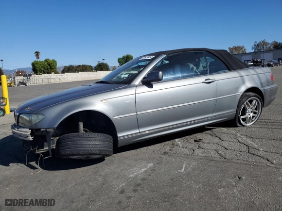2004 BMW 3 Series 330Ci with VIN WBABW53444PL42063, listed as a Copart auction lot 81629964 with 81,576 mi miles and Salvage Title. Bid and sale history available at carsss.com. Image 1.
