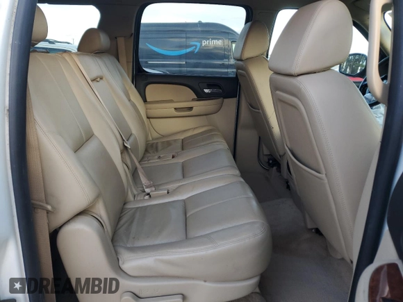 2008 Chevrolet Suburban LT w/3LT with VIN 1GNFK16358J242601, listed as a Copart auction lot 47931135 with 336,023 mi miles and Salvage Title. Bid and sale history available at carsss.com. Image 11.