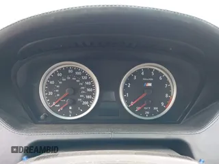 2007 BMW 6 Series M6 z VIN WBSEK93587CY78191, wystawiony jako IAAI lot #41703769 z przebiegiem Nie podano mil oraz . Historia ofert i sprzedaży dostępna na DreamBid. Obrazek 7.