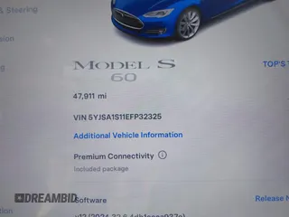 2014 Tesla Model S 60 с VIN 5YJSA1S11EFP32325, выставлен на аукционе IAAI как лот 40823219 с пробегом 47 911 миль миль и . История ставок и продаж доступна на DreamBid. Изображение 14.