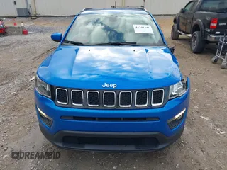 2017 Jeep Compass Latitude z VIN 3C4NJCBB4HT668787, wystawiony jako IAAI lot #41341341 z przebiegiem 86 026 mil mil oraz . Historia ofert i sprzedaży dostępna na DreamBid. Obrazek 13.