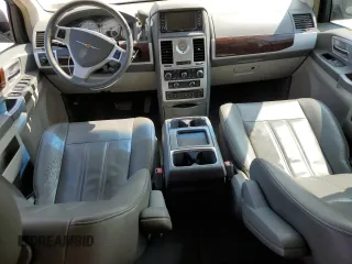 2010 Chrysler Town & Country Touring with VIN 2A4RR5D19AR254112, listed as a Copart auction lot 68232254 with 191,291 mi miles and Salvage Title. Bid and sale history available at DreamBid. Image 8.
