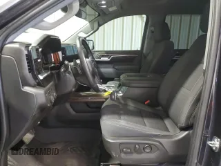 2022 Chevrolet Silverado 1500 RST with VIN 1GCUDEED6NZ611636, listed as a Copart auction lot 53494955 with 29,948 mi miles and Clean Title. Bid and sale history available at DreamBid. Image 7.