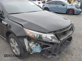 2015 Kia Optima with VIN KNAGM4AD0F5080663, listed as a IAAI auction lot 42083880 with 119,661 mi miles and . Bid and sale history available at carsss.com. Image 18.