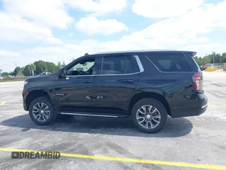2024 Chevrolet Tahoe LT with VIN 1GNSCNKD5RR119420, listed as a IAAI auction lot 42099843 with 25,528 mi miles and . Bid and sale history available at DreamBid. Image 14.