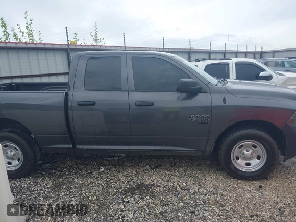 2022 Ram 1500 Tradesman z VIN 1C6RR6FG9NS222835, wystawiony jako IAAI lot #42156693 z przebiegiem 71 564 mil mil oraz . Historia ofert i sprzedaży dostępna na DreamBid. Obrazek 13.