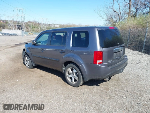 2015 Honda Pilot EX-L with VIN 5FNYF4H57FB007322, listed as a IAAI auction lot 41937314 with 298,739 mi miles and . Bid and sale history available at carsss.com. Image 3.