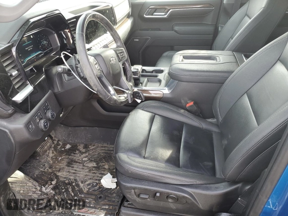 2022 Chevrolet Silverado 1500 LT Trail Boss with VIN 3GCUDFEDXNG596886, listed as a Copart auction lot 44925675 with 18,486 mi miles and Salvage Title. Bid and sale history available at DreamBid. Image 7.