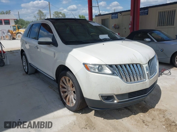 2012 Lincoln MKX with VIN 2LMDJ6JK6CBL07998, listed as a IAAI auction lot 42178485 with 196,472 mi miles and . Bid and sale history available at DreamBid. Image 1.