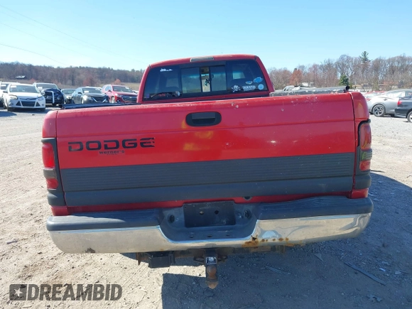 2001 Dodge 1500 z VIN 3B7HC13YX1G238646, wystawiony jako IAAI lot #41910125 z przebiegiem 204 265 mil mil oraz . Historia ofert i sprzedaży dostępna na DreamBid. Obrazek 16.