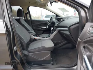 2015 Ford Escape SE with VIN 1FMCU0G97FUA54558, listed as a IAAI auction lot 42099022 with 151,721 mi miles. Bid and sale history available at carsss.com. Image 5.