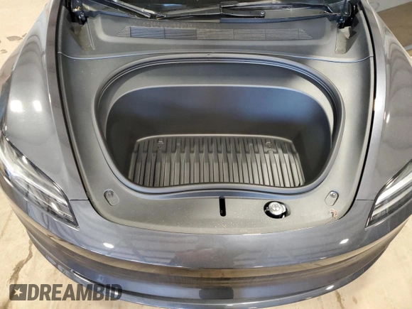 2025 Tesla Model 3 Long Range with VIN 5YJ3E1EB3SF904881, listed as a Copart auction lot 52704205 with 1,904 mi miles and Salvage Title. Bid and sale history available at DreamBid. Image 11.