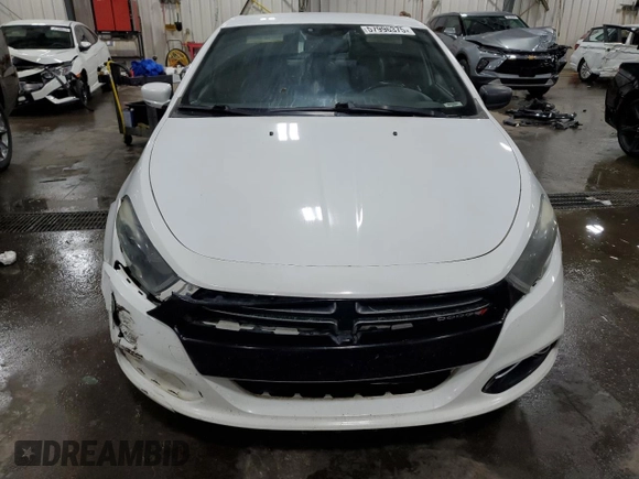 2015 Dodge Dart GT z VIN 1C3CDFEBXFD243965, wystawiony jako Copart lot #57996375 z przebiegiem 186 625 mil mil oraz Szkoda całkowita • Salvage title. Historia ofert i sprzedaży dostępna na DreamBid. Obrazek 5.