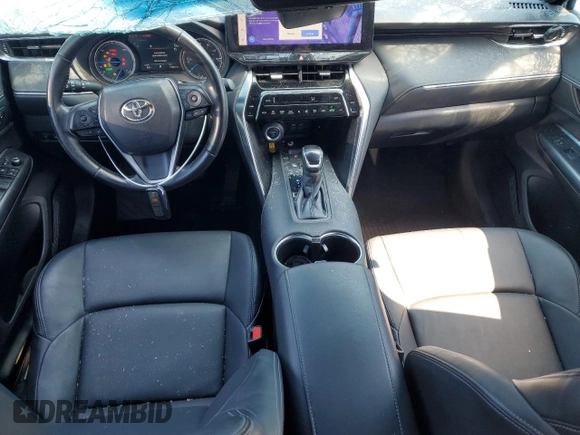 2023 Toyota Venza LE with VIN JTEAAAAHXPJ131318, listed as a Copart auction lot 49739675 with 140,744 mi miles and Salvage Title. Bid and sale history available at DreamBid. Image 8.