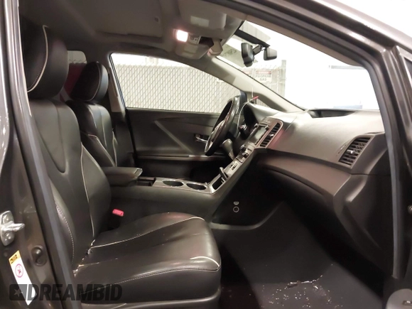2014 Toyota Venza LE with VIN 4T3ZK3BB1EU066710, listed as a IAAI auction lot 42508750 with 183,485 mi miles and . Bid and sale history available at DreamBid. Image 5.