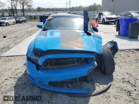 2013 Ford Mustang V6 with VIN 1ZVBP8AM2D5240418, listed as a Copart auction lot 50579625 with 171,998 mi miles and Salvage title. Bid and sale history available at DreamBid. Image 5.
