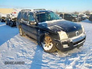 2006 Mercury Mountaineer Luxury with VIN 4M2EU47E56UJ21590, listed as a IAAI auction lot 41328194 with 216,508 mi miles. Bid and sale history available at carsss.com. Image 1.