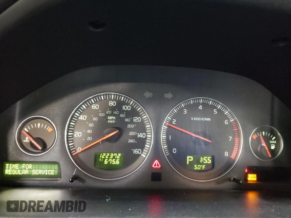 2004 Volvo XC90 with VIN YV1CM91H541052745, listed as a Copart auction lot 81890714 with 122,372 mi miles and Salvage Title. Bid and sale history available at DreamBid. Image 9.