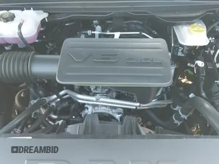 2025 Ram 1500 Tradesman z VIN 1C6RRFCG6SN570610, wystawiony jako IAAI lot #42538456 z przebiegiem 1 125 mil mil oraz . Historia ofert i sprzedaży dostępna na DreamBid. Obrazek 19.