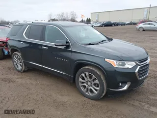 2019 Chevrolet Traverse Premier with VIN 1GNEVKKW7KJ252062, listed as a IAAI auction lot 41099931 with 149,492 mi miles. Bid and sale history available at carsss.com. Image 1.