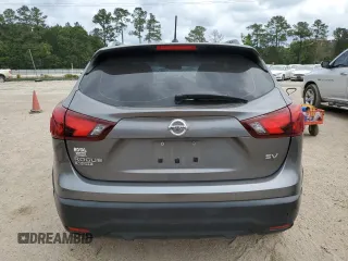 2017 Nissan Rogue SV with VIN JN1BJ1CP4HW013785, listed as a Copart auction lot 57387635 with 139,103 mi miles and Salvage title. Bid and sale history available at DreamBid. Image 6.