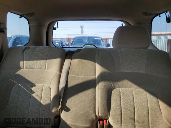 2002 GMC Envoy SLE with VIN 1GKDS13S422359524, listed as a Copart auction lot 70102264 with 183,814 mi miles and Salvage Title. Bid and sale history available at carsss.com. Image 10.