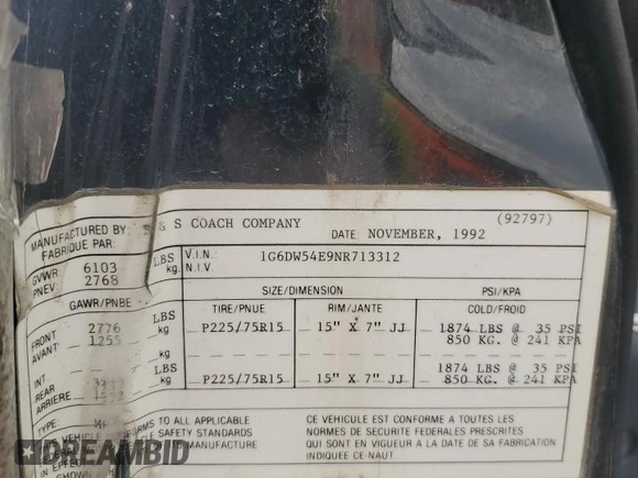 1992 Cadillac Brougham z VIN 1G6DW54E9NR713312, wystawiony jako Copart lot #71659794 z przebiegiem 41 467 mil mil oraz Tytuł czysty. Historia ofert i sprzedaży dostępna na DreamBid. Obrazek 12.
