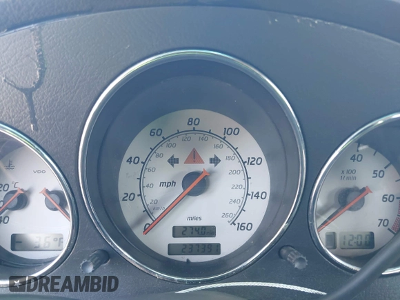 2002 Mercedes-Benz SLK 320 с VIN WDBKK65F92F254369, выставлен на аукционе IAAI как лот 42693955 с пробегом 237 391 миль миль и . История ставок и продаж доступна на DreamBid. Изображение 7.