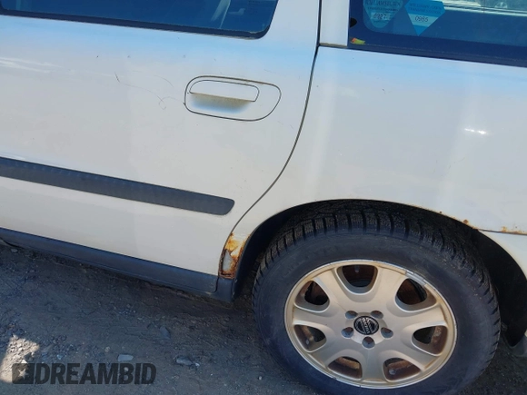 2001 Volvo V70 с VIN YV1SW53D411061537, выставлен на аукционе IAAI как лот 42397688 с пробегом 216 520 миль миль и . История ставок и продаж доступна на DreamBid. Изображение 13.