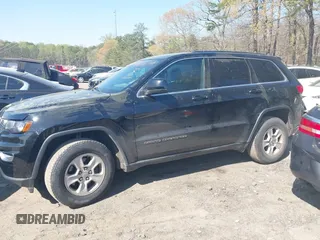 2017 Jeep Grand Cherokee Laredo with VIN 1C4RJFAG5HC793244, listed as a IAAI auction lot 41904575 with 299,722 mi miles. Bid and sale history available at carsss.com. Image 14.