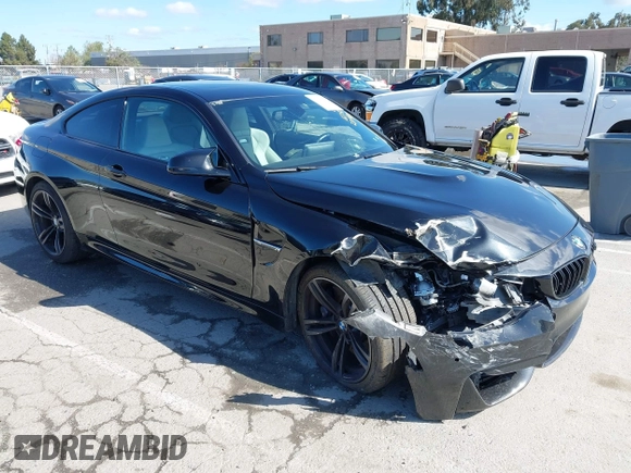 2015 BMW M4 with VIN WBS3R9C58FK334247, listed as a IAAI auction lot 41940211 with 125,881 mi miles. Bid and sale history available at carsss.com. Image 1.