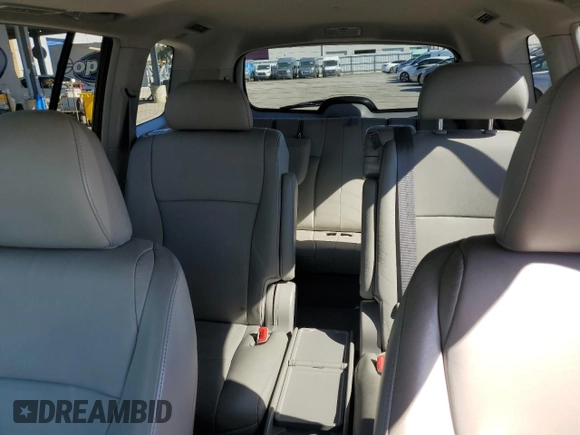 2010 Toyota Highlander Limited with VIN 5TDDK3EH9AS017163, listed as a Copart auction lot 56712655 with 164,873 mi miles and Salvage title. Bid and sale history available at DreamBid. Image 10.