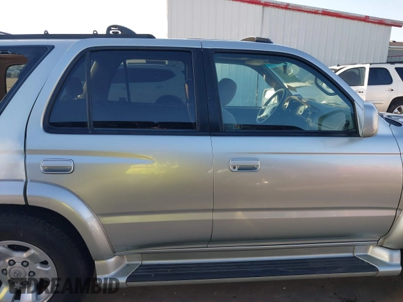 2000 Toyota 4Runner SR5 z VIN JT3GN86R0Y0155930, wystawiony jako IAAI lot #41962581 z przebiegiem 134 530 mil mil oraz . Historia ofert i sprzedaży dostępna na DreamBid. Obrazek 14.