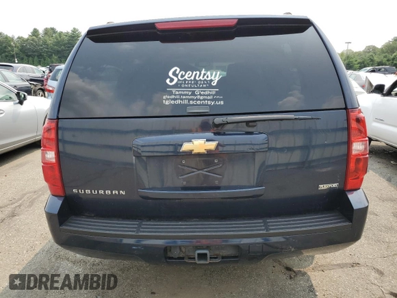 2007 Chevrolet Suburban LT with VIN 1GNFK16307J270031, listed as a Copart auction lot 67089014 with 221,448 mi miles and Salvage Title. Bid and sale history available at carsss.com. Image 6.