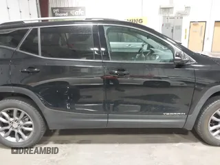 2024 GMC Terrain SLT z VIN 3GKALVEGXRL338413, wystawiony jako IAAI lot #42592625 z przebiegiem 31 104 mil mil oraz . Historia ofert i sprzedaży dostępna na DreamBid. Obrazek 14.