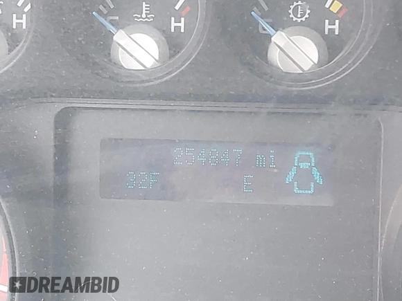 2012 Ford F-250 XL with VIN 1FT7W2B65CEC68480, listed as a IAAI auction lot 41239561 with 254,847 mi miles and . Bid and sale history available at DreamBid. Image 15.