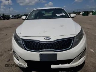 2015 Kia Optima EX with VIN 5XXGN4A78FG352642, listed as a Copart auction lot 62092135 with 171,831 mi miles and Salvage title. Bid and sale history available at DreamBid. Image 5.