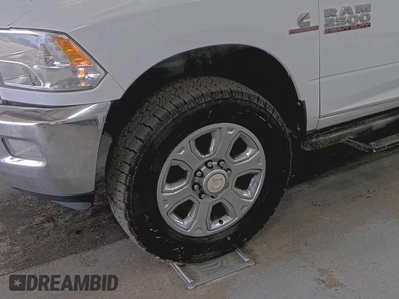 2015 Ram 2500 SLT with VIN 3C6UR5ML4FG582155, listed as a IAAI auction lot 42730160 with 280,655 mi miles and . Bid and sale history available at DreamBid. Image 44.
