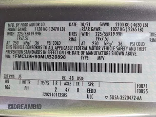 2021 Ford Escape SEL with VIN 1FMCU9H90MUB20898, listed as a IAAI auction lot 42471380 with 56,162 mi miles and . Bid and sale history available at DreamBid. Image 9.