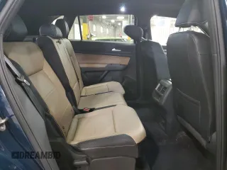 2022 Volkswagen Atlas SE z VIN 1V2KE2CA1NC216227, wystawiony jako Copart lot #60207605 z przebiegiem 36 385 mil mil oraz Szkoda całkowita • Salvage title. Historia ofert i sprzedaży dostępna na DreamBid. Obrazek 11.